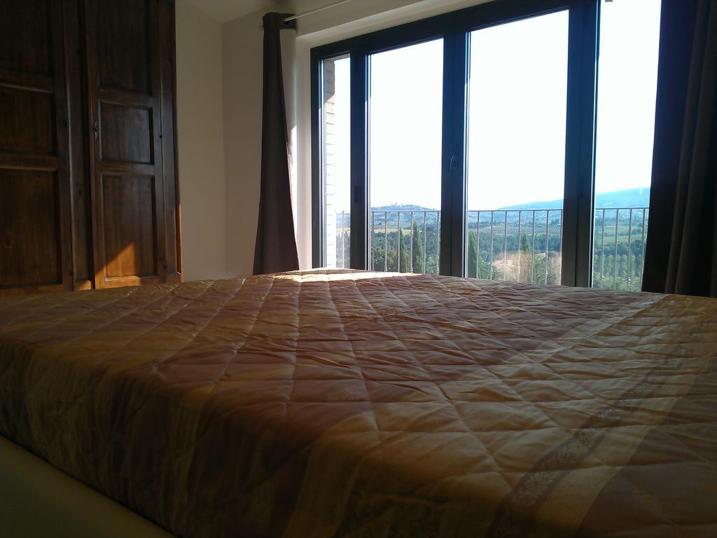 Il Crinale Apartment San Gimignano Luaran gambar